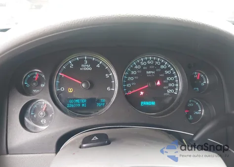 2011 Chevrolet Tahoe Lt из США, поврежденный, VIN 1GNSCBE03BR112334